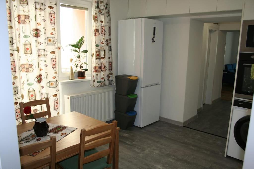 Apartman Lm Liptovský Mikuláš Exterior foto