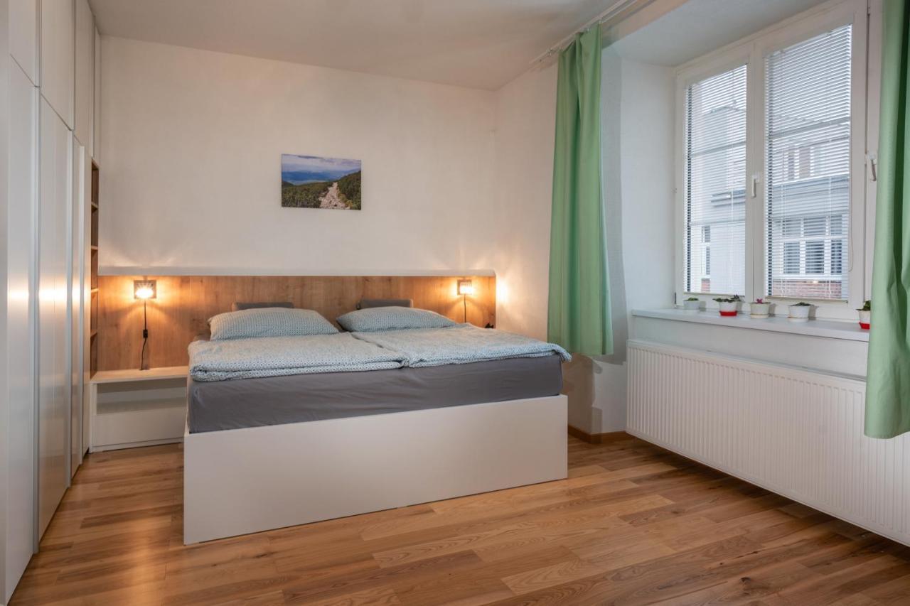 Apartman Lm Liptovský Mikuláš Exterior foto